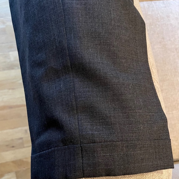 Hart Schaffner Marx Classic Suit Charcoal Grey Cuff/Pleated Pants 44R Drycleaned - Picture 9 of 16